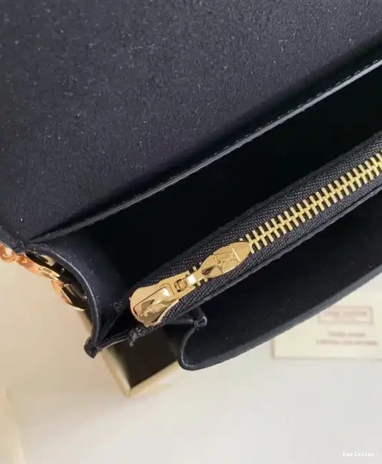 Cheap WALLET CHAIN LOUIS VUITTON VAVIN 0525